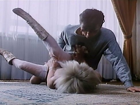 Bourgeoises .... mais perverse (1986, Marilyn Jess, HD)